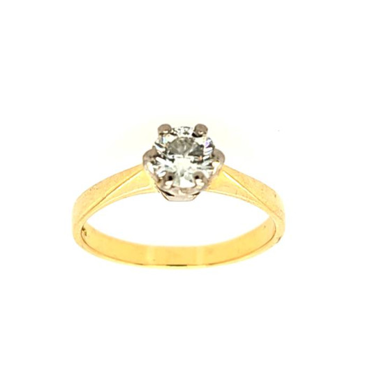 Pre Owned 18ct Diamond Solitaire Ring ZT373